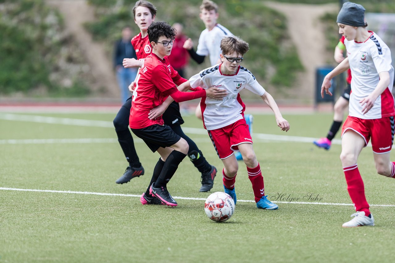 Bild 109 - mCJ Walddoerfer 2 - Farmsen 2 : Ergebnis: 3:1